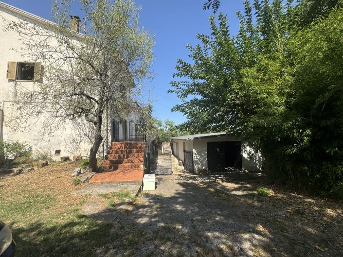 Image No.34-Propriété de pays de 4 chambres à vendre à Tornareccio