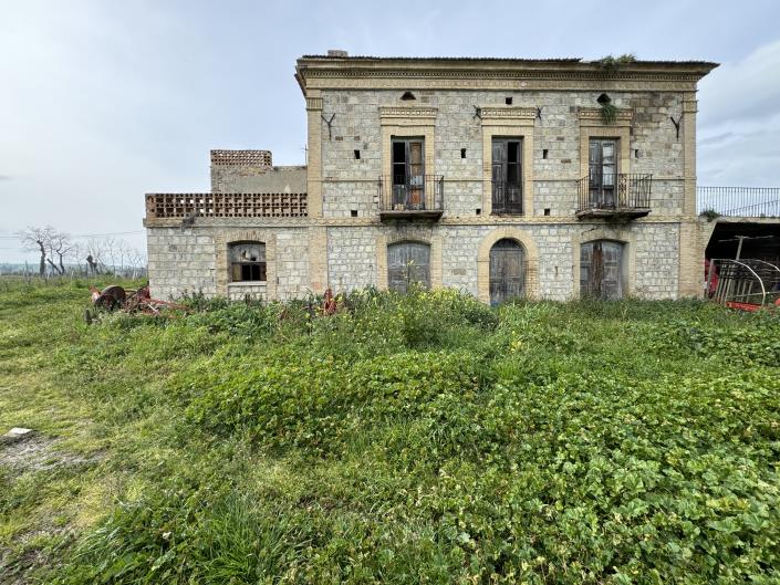 Image No.40-Villa / Détaché à vendre à Atessa