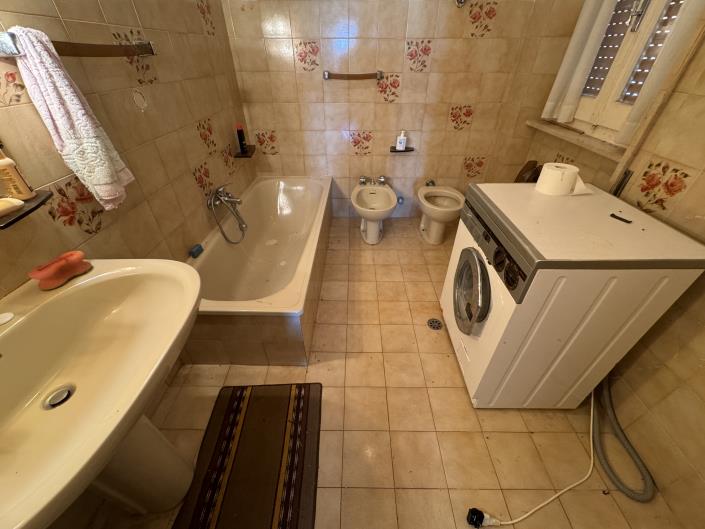 Image No.20-Maison de campagne de 3 chambres à vendre à Atessa