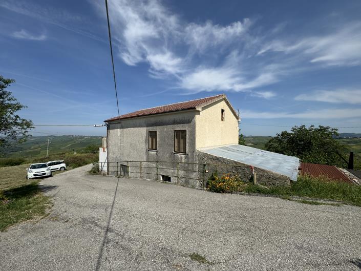 Image No.47-Maison de campagne de 3 chambres à vendre à Atessa