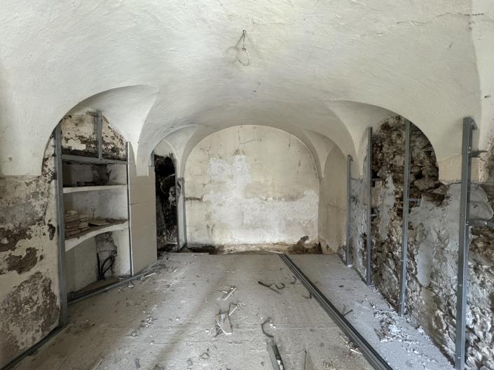 Image No.9-Townhouse for sale