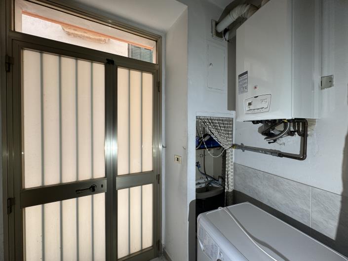 Image No.36-2 Bed Apartment for sale