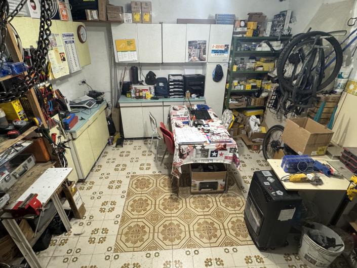 Image No.31-5 Bed Townhouse for sale