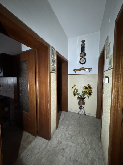 Image No.9-4 Bed Townhouse for sale