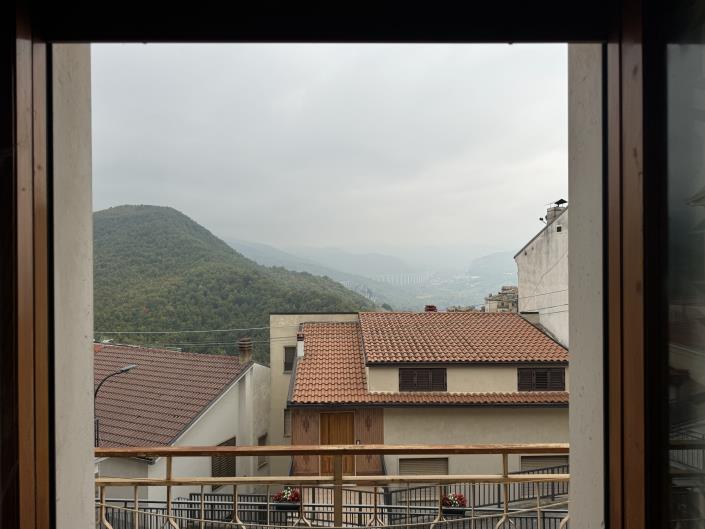 Image No.19-4 Bed Townhouse for sale