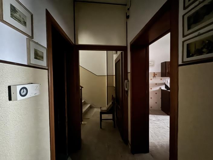 Image No.24-4 Bed Townhouse for sale