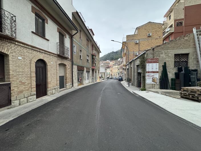 Image No.52-4 Bed Townhouse for sale