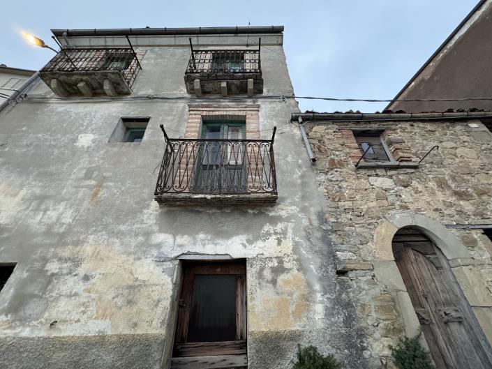 Image No.6-Townhouse for sale