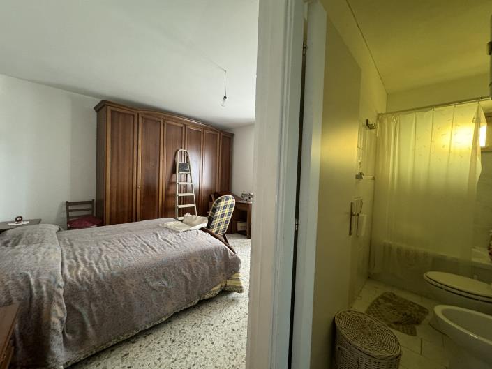 Image No.20-Maison de campagne de 5 chambres à vendre à Tornareccio