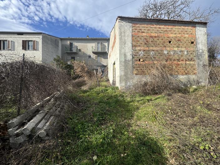 Image No.44-Maison de campagne de 5 chambres à vendre à Tornareccio