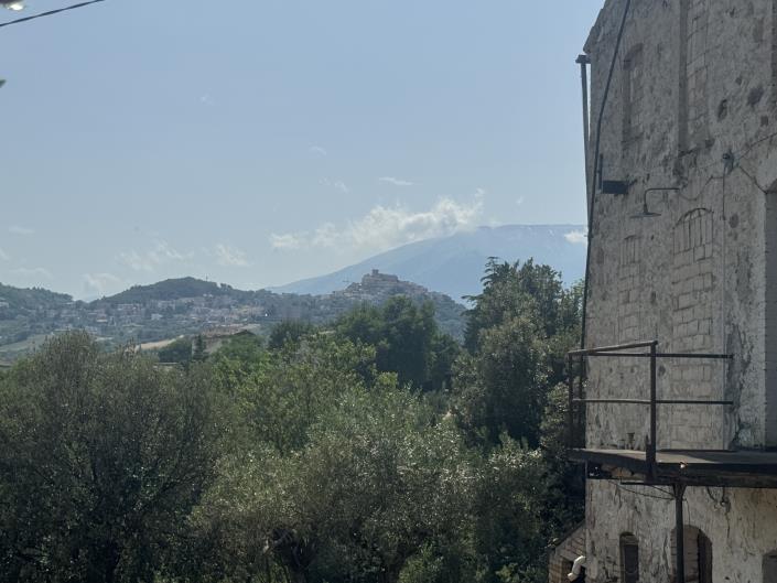 Image No.29-2 Bed Semi-Detached for sale