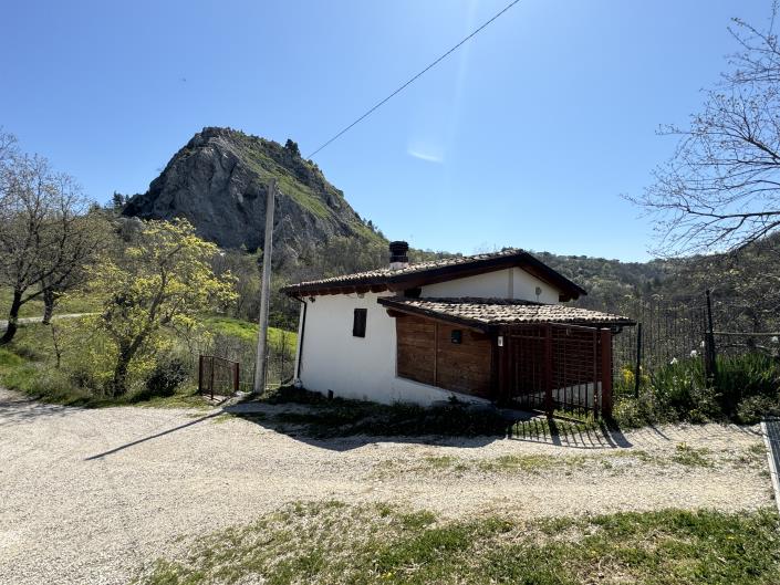 Image No.49-3 Bed Villa / Detached for sale