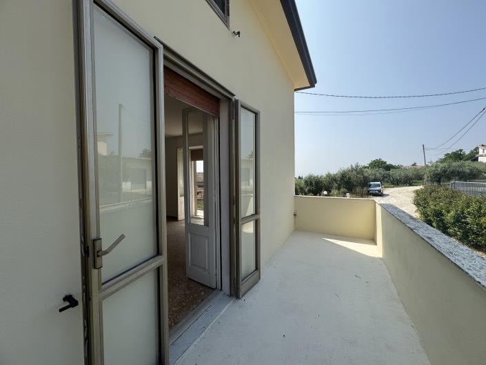 Image No.24-3 Bed Villa / Detached for sale