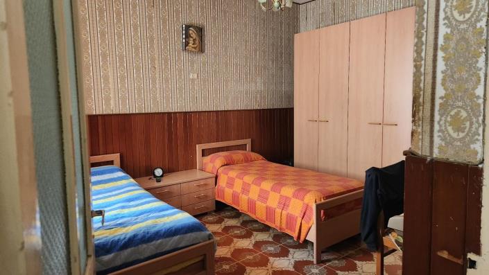 Image No.24-3 Bed Townhouse for sale