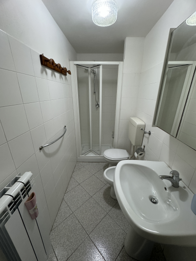 Image No.37-2 Bed Townhouse for sale