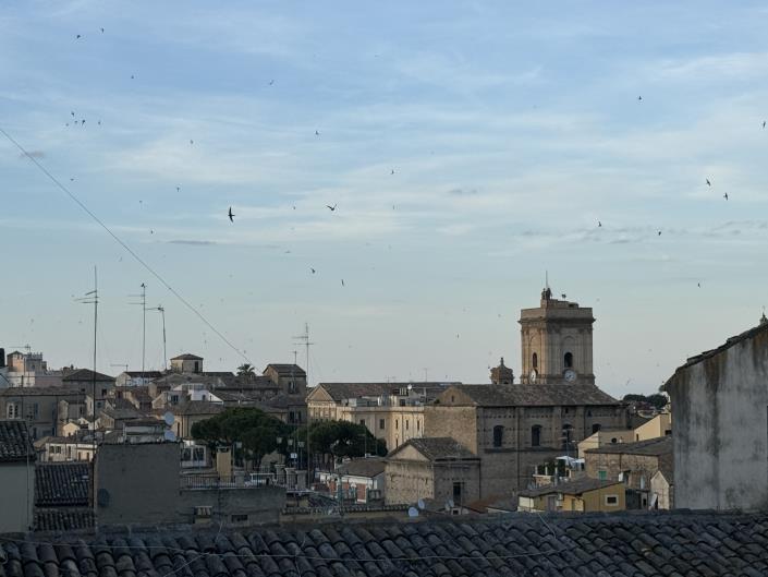 Image No.45-2 Bed Townhouse for sale