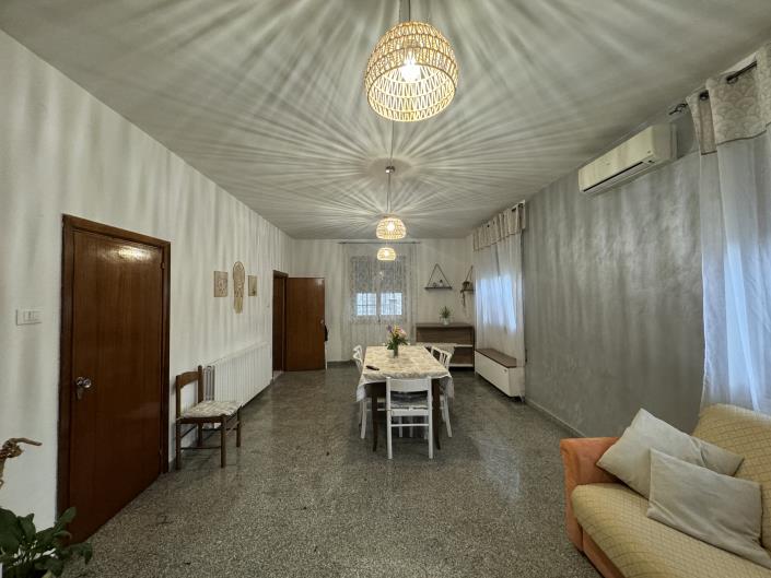 Image No.13-3 Bed Villa / Detached for sale