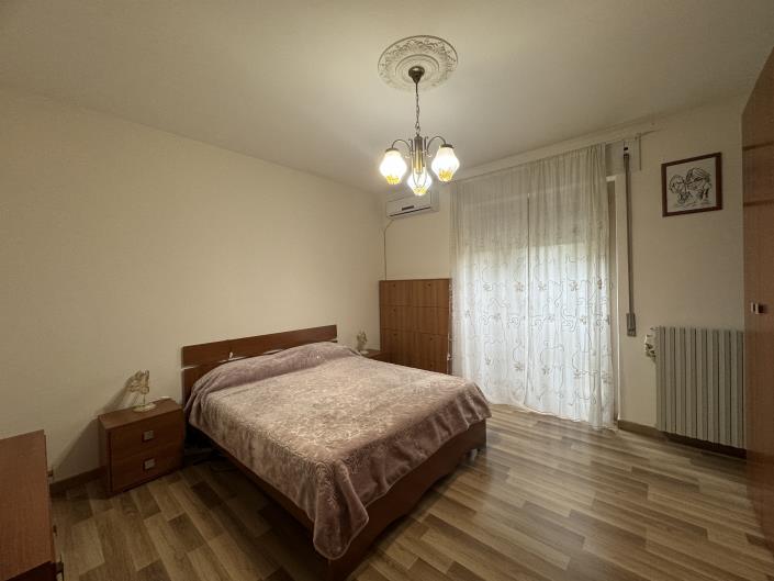 Image No.25-3 Bed Villa / Detached for sale