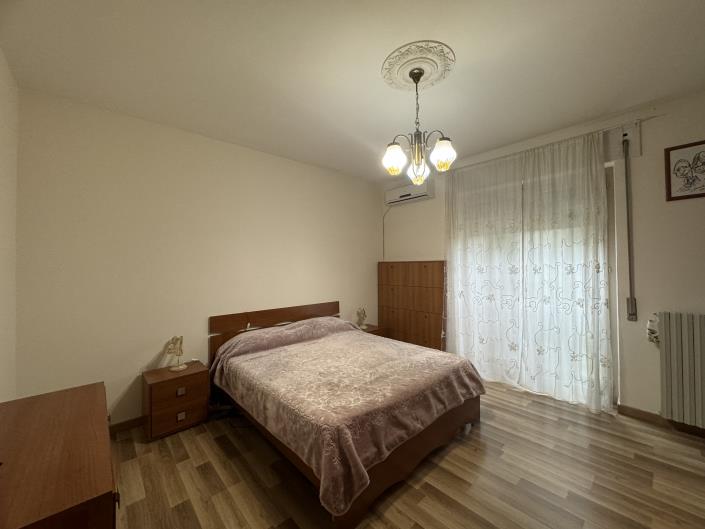 Image No.27-3 Bed Villa / Detached for sale