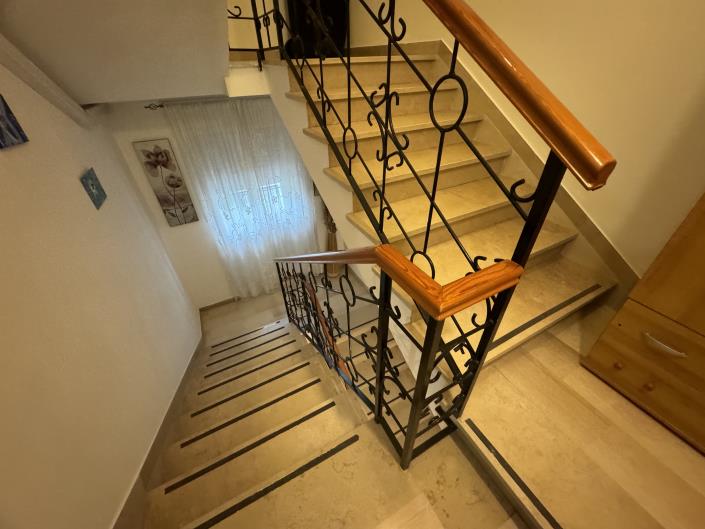 Image No.22-3 Bed Villa / Detached for sale