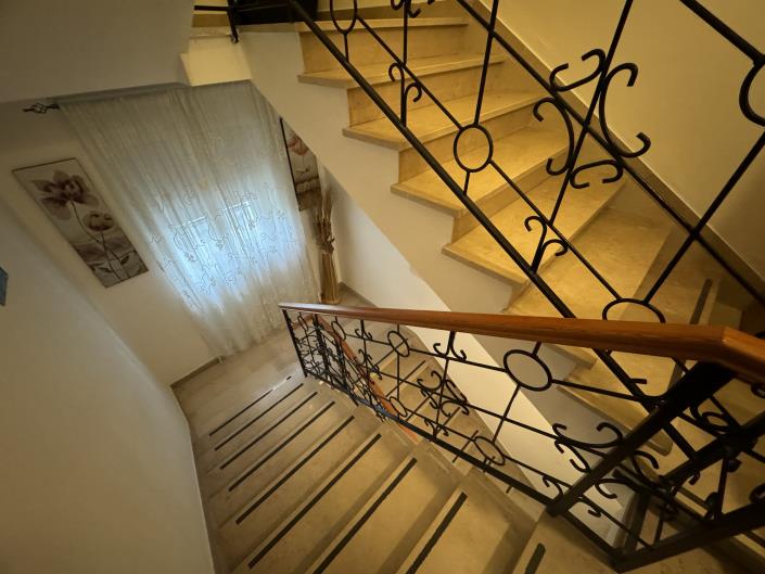 Image No.23-3 Bed Villa / Detached for sale