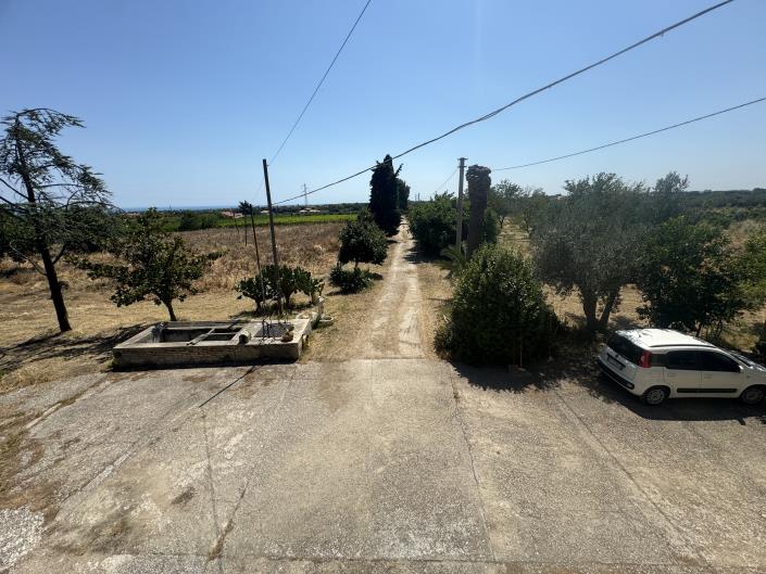 Image No.48-6 Bed Villa / Detached for sale