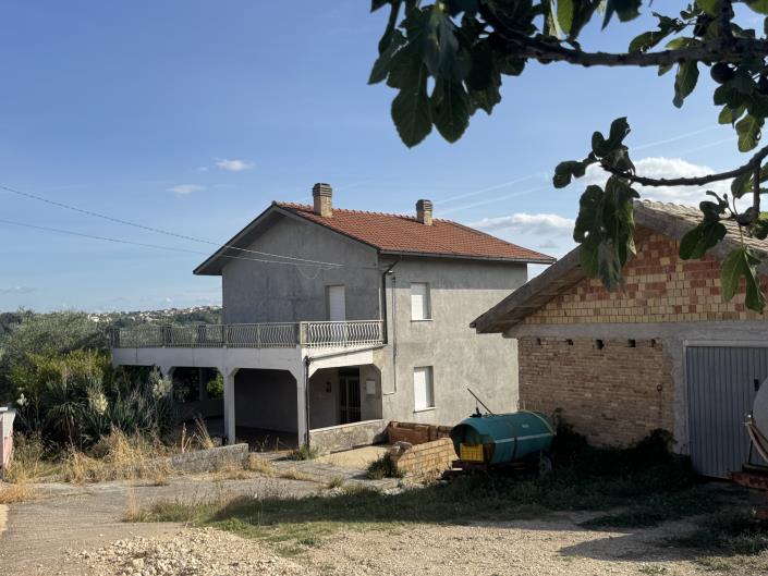 Image No.3-Maison de 3 chambres à vendre à Frisa