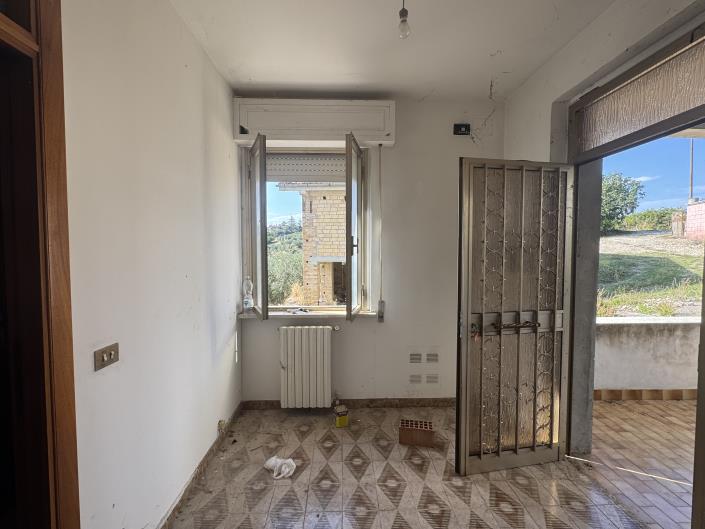 Image No.10-Maison de 3 chambres à vendre à Frisa