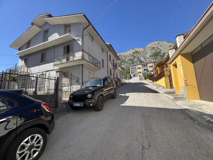 Image No.46-Maison de ville de 3 chambres à vendre à Lama Dei Peligne