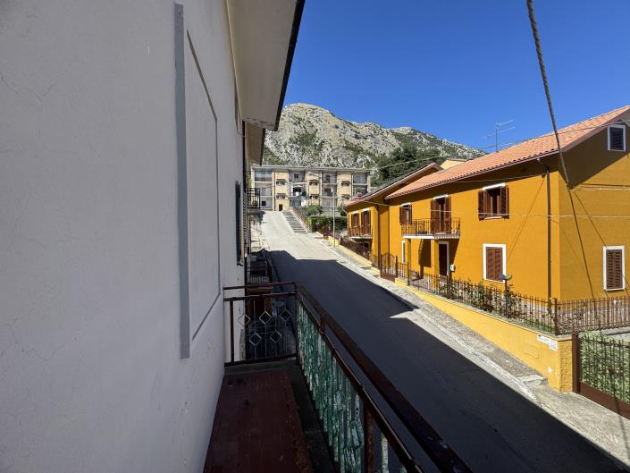 Image No.31-Maison de ville de 3 chambres à vendre à Lama Dei Peligne