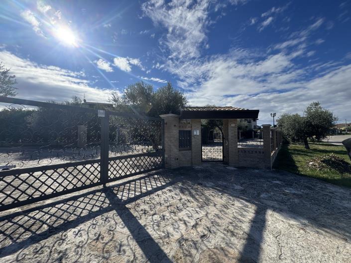 Image No.55-Maison de 2 chambres à vendre à Santa Maria Imbaro