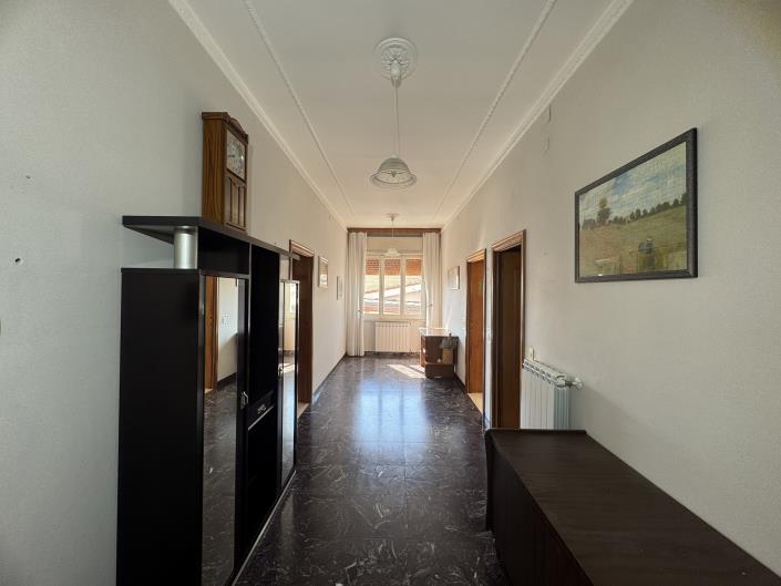 Image No.32-6 Bed Villa / Detached for sale