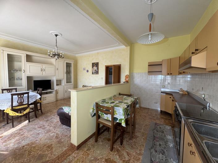 Image No.38-6 Bed Villa / Detached for sale