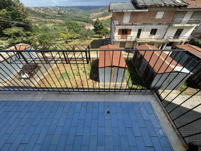 Image No.25-3 Bed Apartment for sale