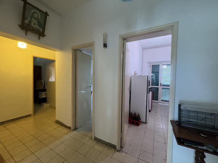 Image No.40-3 Bed Apartment for sale