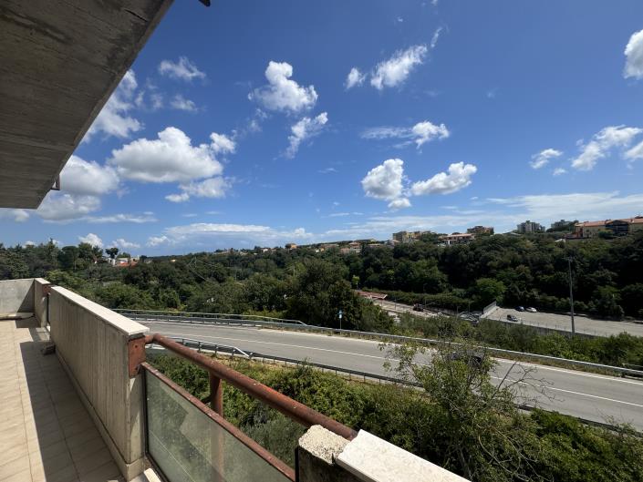 Image No.31-2 Bed Apartment for sale