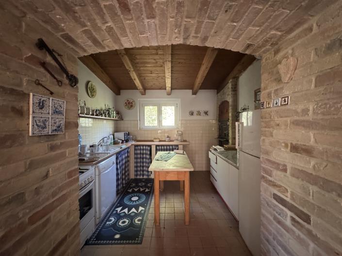 Image No.3-Ferme de 2 chambres à vendre à Rocca San Giovanni