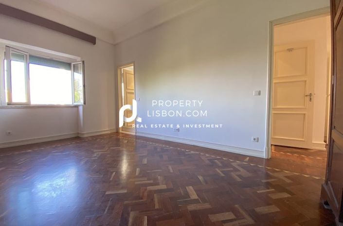 Image No.12-Appartement de 4 chambres à vendre à Lisbon