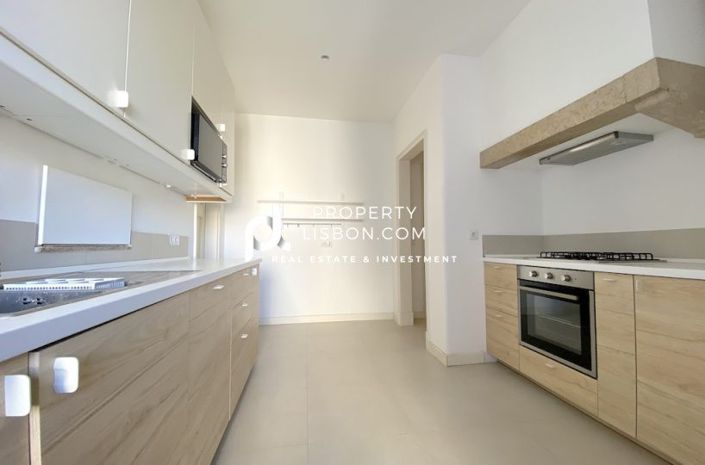 Image No.16-Appartement de 4 chambres à vendre à Lisbon