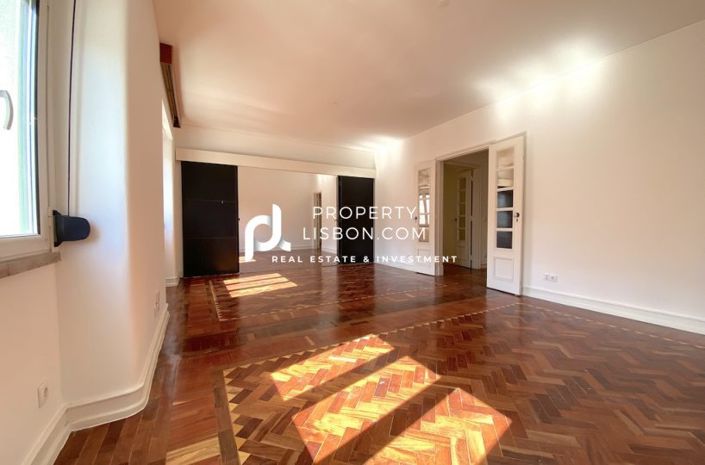 Image No.2-Appartement de 4 chambres à vendre à Lisbon