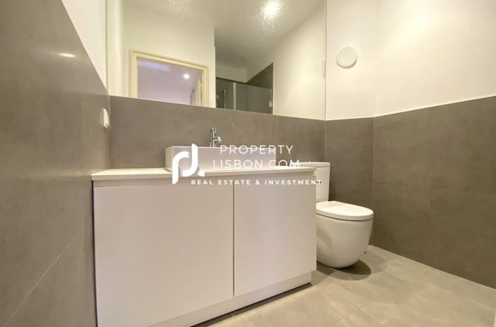 Image No.5-Appartement de 4 chambres à vendre à Lisbon
