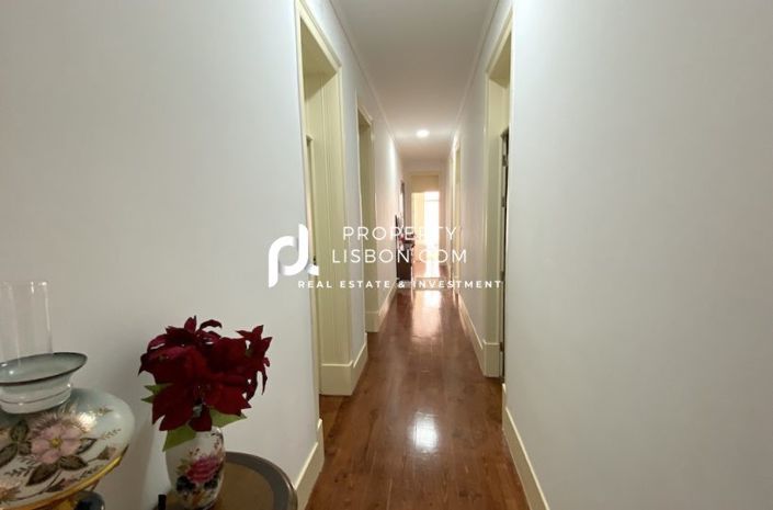 Image No.5-Appartement de 4 chambres à vendre à Lisbon