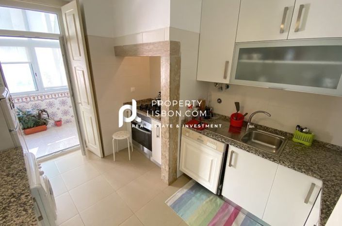 Image No.9-Appartement de 4 chambres à vendre à Lisbon