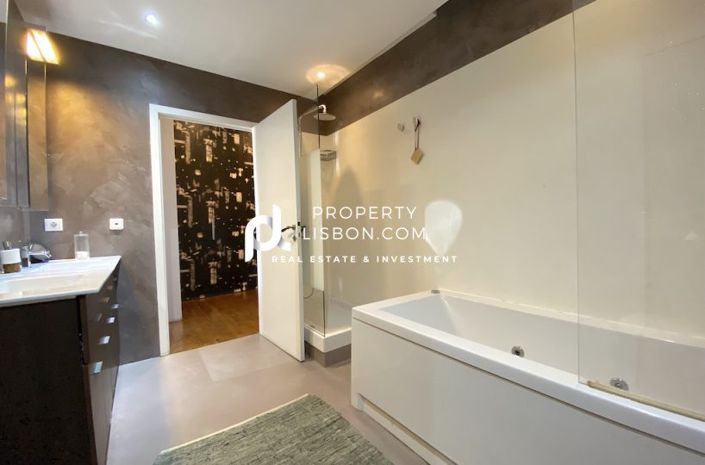 Image No.19-Appartement de 5 chambres à vendre à Lisbon