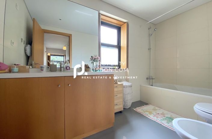 Image No.12-Villa de 5 chambres à vendre à Lisbon