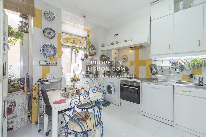 Image No.16-Appartement de 4 chambres à vendre à Lisbon