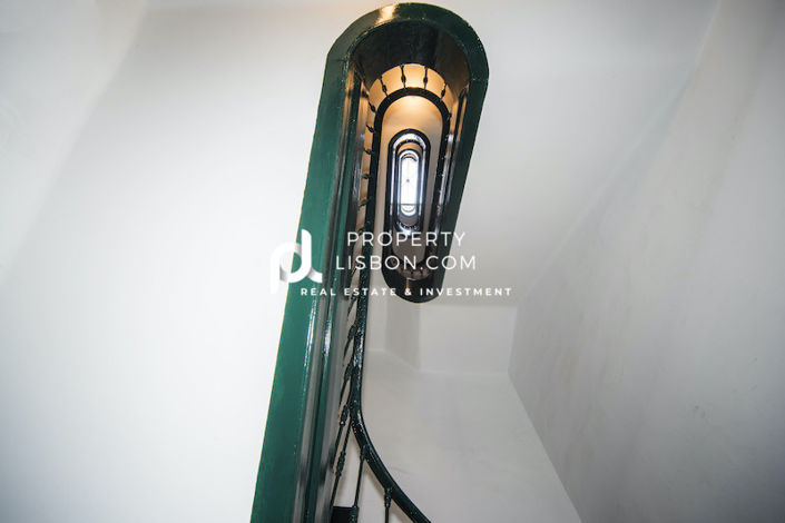 Image No.5-Appartement de 4 chambres à vendre à Lisbon