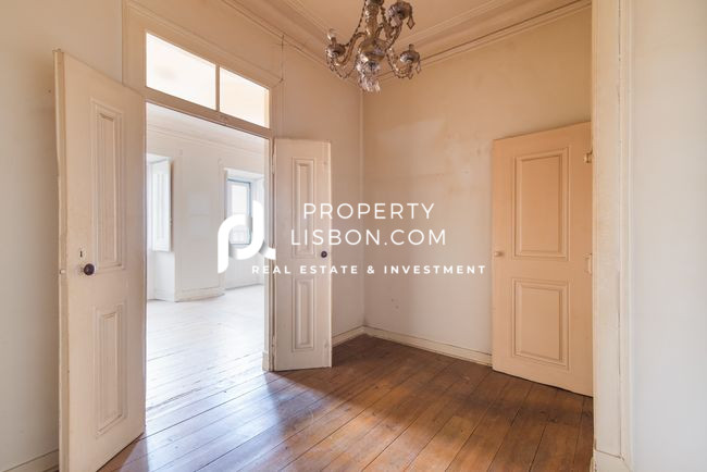 Image No.3-Appartement de 4 chambres à vendre à Lisbon