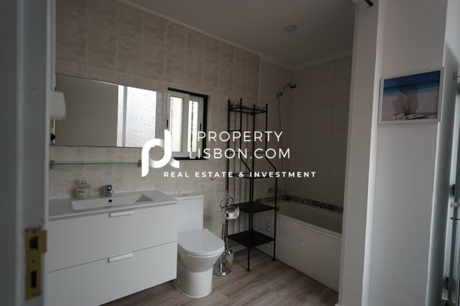 Image No.9-Appartement de 7 chambres à vendre à Lisbon