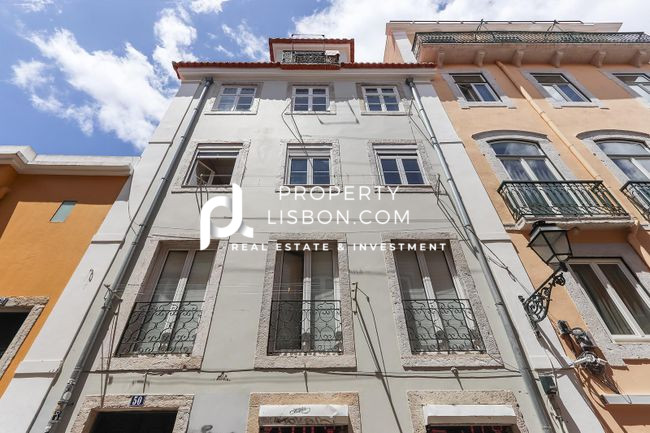 Image No.12-2 Bed Apartment for sale